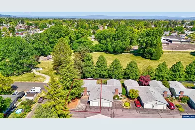 636 30th Av SE, Albany, OR 97322 - Photo 36