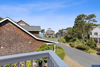 350 Bella Beach Dr, Depoe Bay, OR 97341 - Photo 20