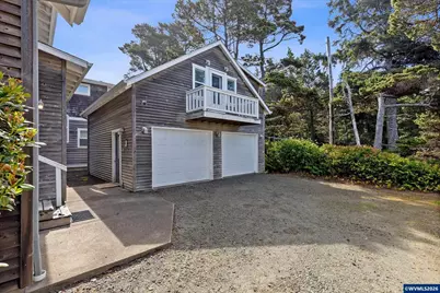 350 Bella Beach Dr, Depoe Bay, OR 97341 - Photo 28