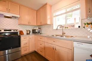 928 Trust Ln SE, Salem, OR 97306 - Photo 14