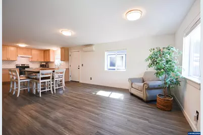 928 Trust Ln SE, Salem, OR 97306 - Photo 8