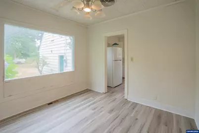 399 S Main St, Lebanon, OR 97355 - Photo 10