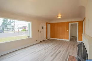 399 S Main St, Lebanon, OR 97355 - Photo 14