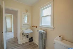 399 S Main St, Lebanon, OR 97355 - Photo 18
