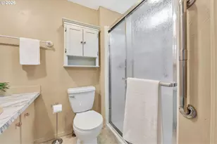 1800 Lakewood Ct, Eugene, OR 97402 - Photo 18