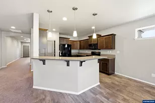 541 Derby St SE, Albany, OR 97322 - Photo 8