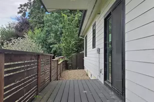 3346 Zane Ln, Eugene, OR 97404 - Photo 16