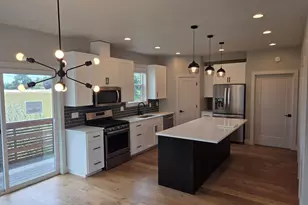 3346 Zane Ln, Eugene, OR 97404 - Photo 4