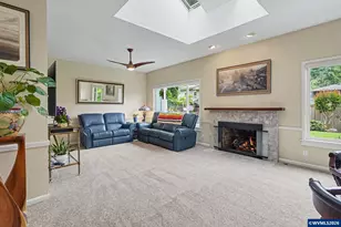 587 Snow White Way SE, Salem, OR 97302 - Photo 8