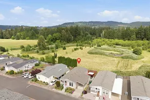 1000 S McKern Ct, Newberg, OR 97132 - Photo 32