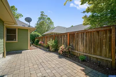 1564 Berkeley Ln E, Monmouth, OR 97361 - Photo 38