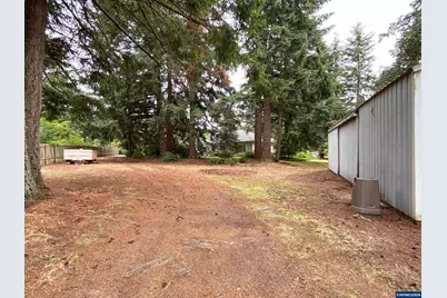 15925 Oakridge Ln NE, Silverton, OR 97381 - Photo 16