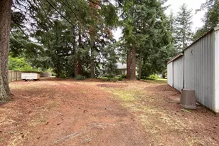 15925 Oakridge Ln NE, Silverton, OR 97381 - Photo 16