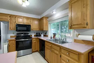15925 Oakridge Ln NE, Silverton, OR 97381 - Photo 26