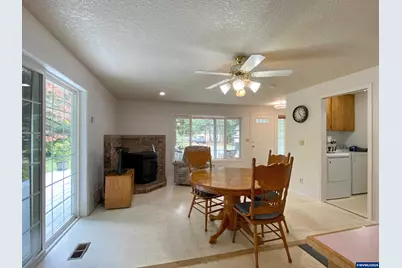 15925 Oakridge Ln NE, Silverton, OR 97381 - Photo 20