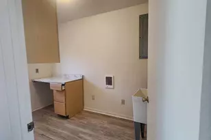 730 Burton St, Harrisburg, OR 97446 - Photo 16