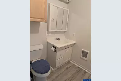 730 Burton St, Harrisburg, OR 97446 - Photo 24