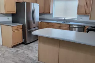 730 Burton St, Harrisburg, OR 97446 - Photo 8