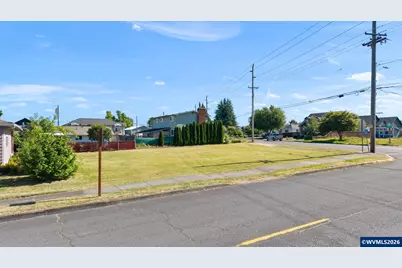 510 N Main St, Mount Angel, OR 97362 - Photo 2