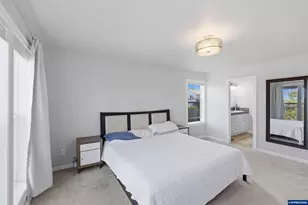 2925 Doaks Ferry Rd NW, Salem, OR 97304 - Photo 30