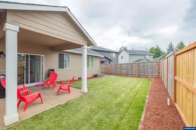 1438 45th Av, Sweet Home, OR 97386 - Photo 38