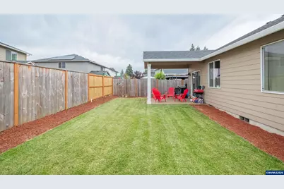 1438 45th Av, Sweet Home, OR 97386 - Photo 36
