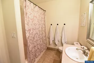 1664 Olympia Ct NW, Salem, OR 97304 - Photo 38