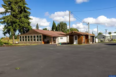 1590 W 2nd St, Halsey, OR 97348 - Photo 30