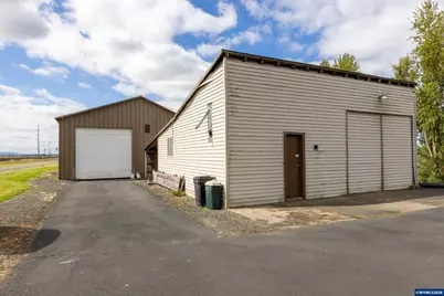 1590 W 2nd St, Halsey, OR 97348 - Photo 38