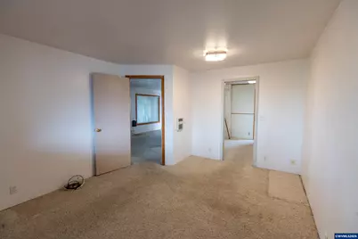 1590 W 2nd St, Halsey, OR 97348 - Photo 24