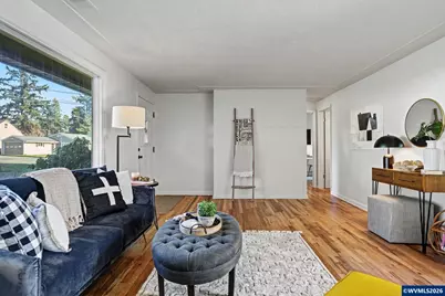 820 West Vista Av S, Salem, OR 97302 - Photo 10