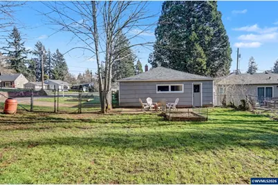 820 West Vista Av S, Salem, OR 97302 - Photo 32