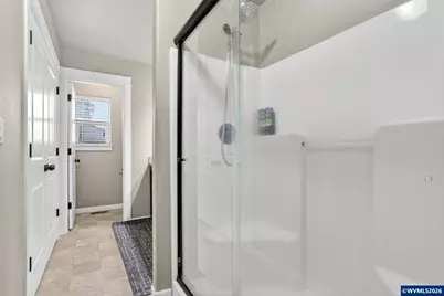 511 Paradise St, Woodburn, OR 97071 - Photo 18