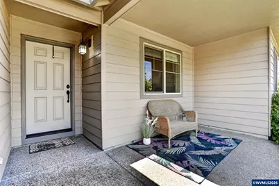511 Paradise St, Woodburn, OR 97071 - Photo 2