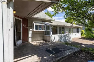 1715 College St, Philomath, OR 97370 - Photo 4