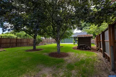 233 S 15th St, Philomath, OR 97370 - Photo 44