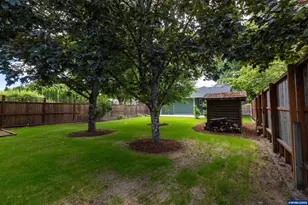 233 S 15th St, Philomath, OR 97370 - Photo 44