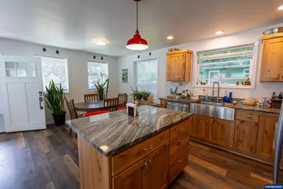 233 S 15th St, Philomath, OR 97370 - Photo 20