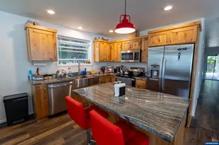 233 S 15th St, Philomath, OR 97370 - Photo 24