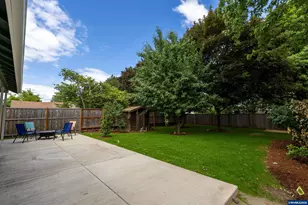 233 S 15th St, Philomath, OR 97370 - Photo 42