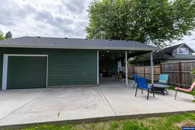 233 S 15th St, Philomath, OR 97370 - Photo 40