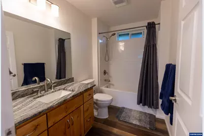 233 S 15th St, Philomath, OR 97370 - Photo 32