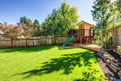 207 Sweden Cir, Silverton, OR 97381 - Photo 44