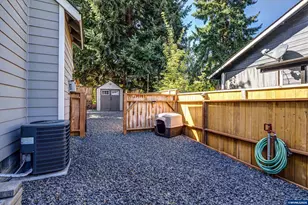 207 Sweden Cir, Silverton, OR 97381 - Photo 40
