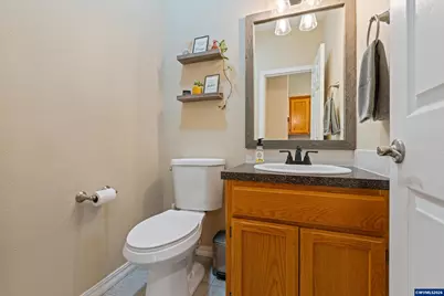 207 Sweden Cir, Silverton, OR 97381 - Photo 20