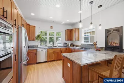 11255 Kroenig Rd, Amity, OR 97101 - Photo 8