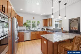 11255 Kroenig Rd, Amity, OR 97101 - Photo 8