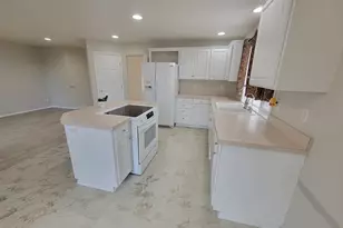 5923 Rhinestone Ct SE, Salem, OR 97306 - Photo 8