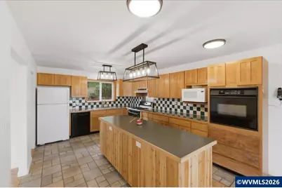 38289 S Ruby Lp, Scio, OR 97374 - Photo 24