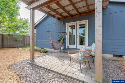 209 E North St, Newberg, OR 97132 - Photo 26